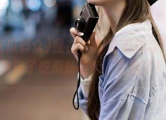 我在“17吃瓜群众”官网发现了吃瓜新姿势，笑翻了！
