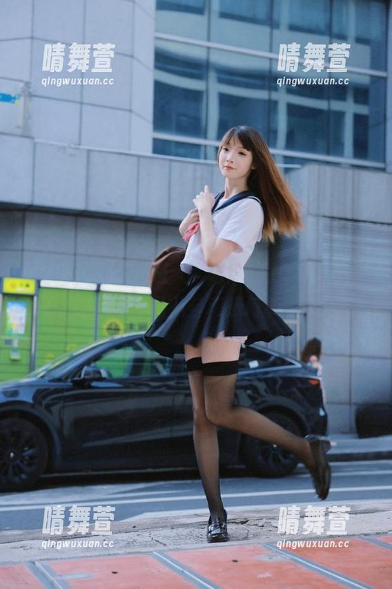 一键进入“吃瓜51app”传送门，获取明星八卦和热门事件速递