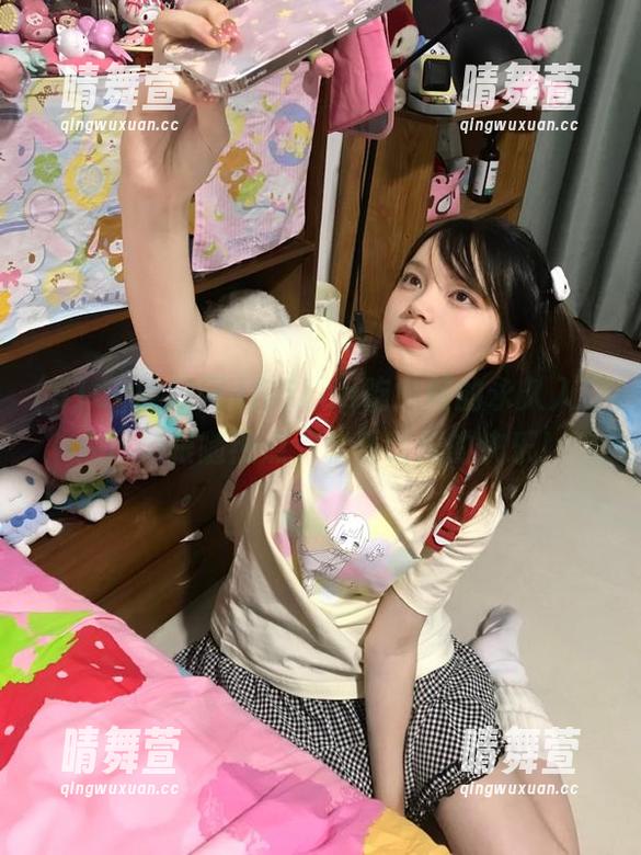 在51cg吃瓜网的永久入口，尽情跟随热点，享受吃瓜的快乐！
