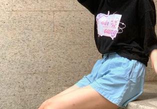 “51吃瓜今日吃瓜必吃”——美味盛宴在等你，立即点击传送门，通往吃瓜入口！