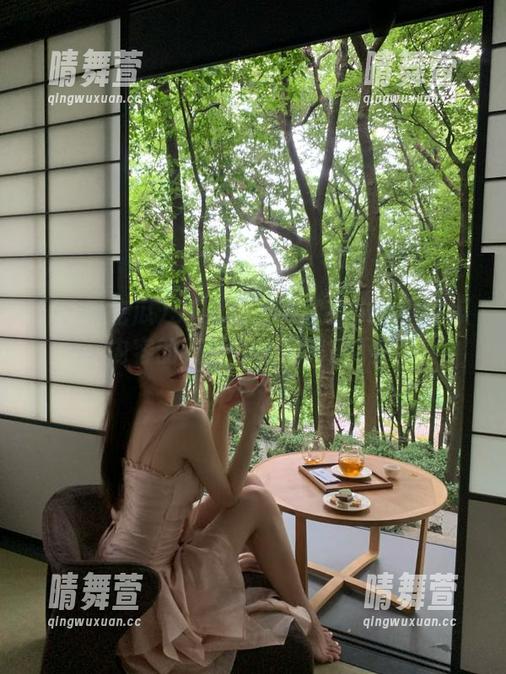 51爱吃瓜 51爱吃瓜为您提供海量吃瓜内容的入口,让你快乐不断