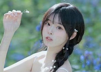 51黑瓜吃料网入口不打烊，安卓线路陪你追搞笑热点
