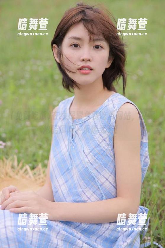 在线探索免费吃瓜网站，收藏炫酷瓜闻，乐趣无穷！