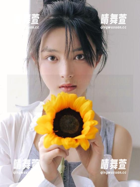 在wallpaper冲哥精选的世界里，永不迷路的可爱壁纸等你来发现哦！