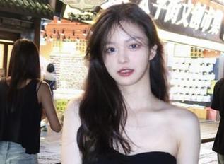 黑料社区官网入口帮你观看精彩内幕，迅速掌握娱乐动态