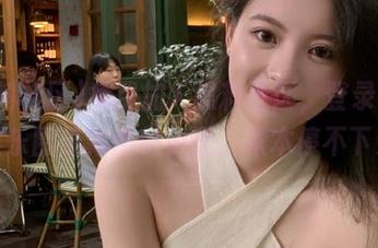 免费加入黑料社区，登录后获取娱乐圈最新黑料资讯，根本停不下来！