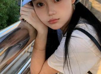 黑料社正能量下载，让你在线体验明星生活，吃瓜趣味无限！