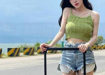 快来黑料网首页体验吃瓜线路，畅享娱乐八卦一手资料