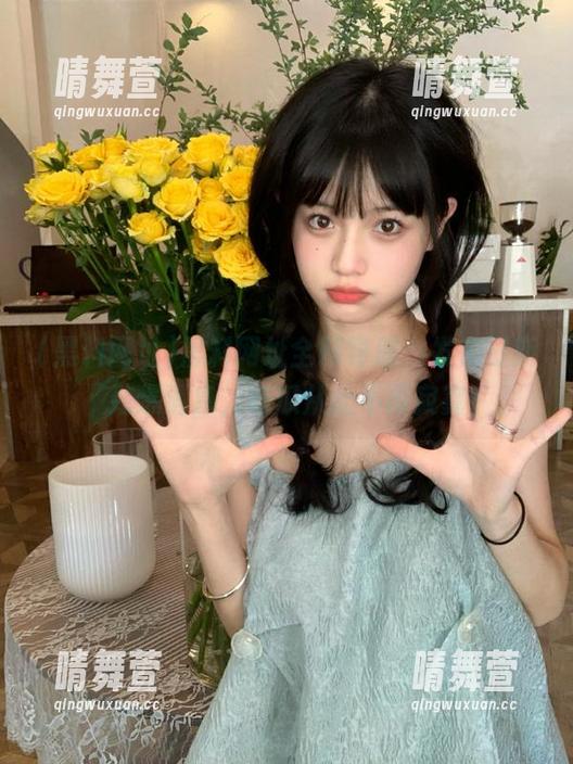 黑料网址全网导航，发布最新劲爆消息，吃瓜从此不再寂寞